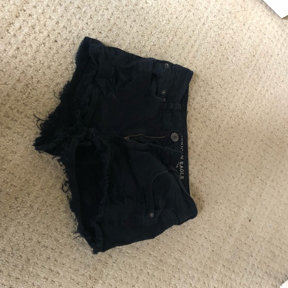 American eagle black shorts - Picture 2 of 4
